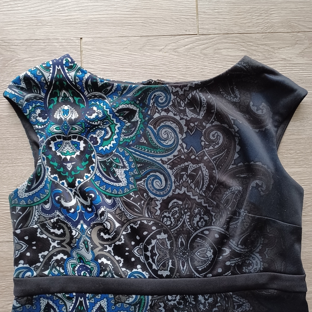 Chico's Sheath Dress Size 6 Blue Fade to Black Paisley - Picture 2 of 11